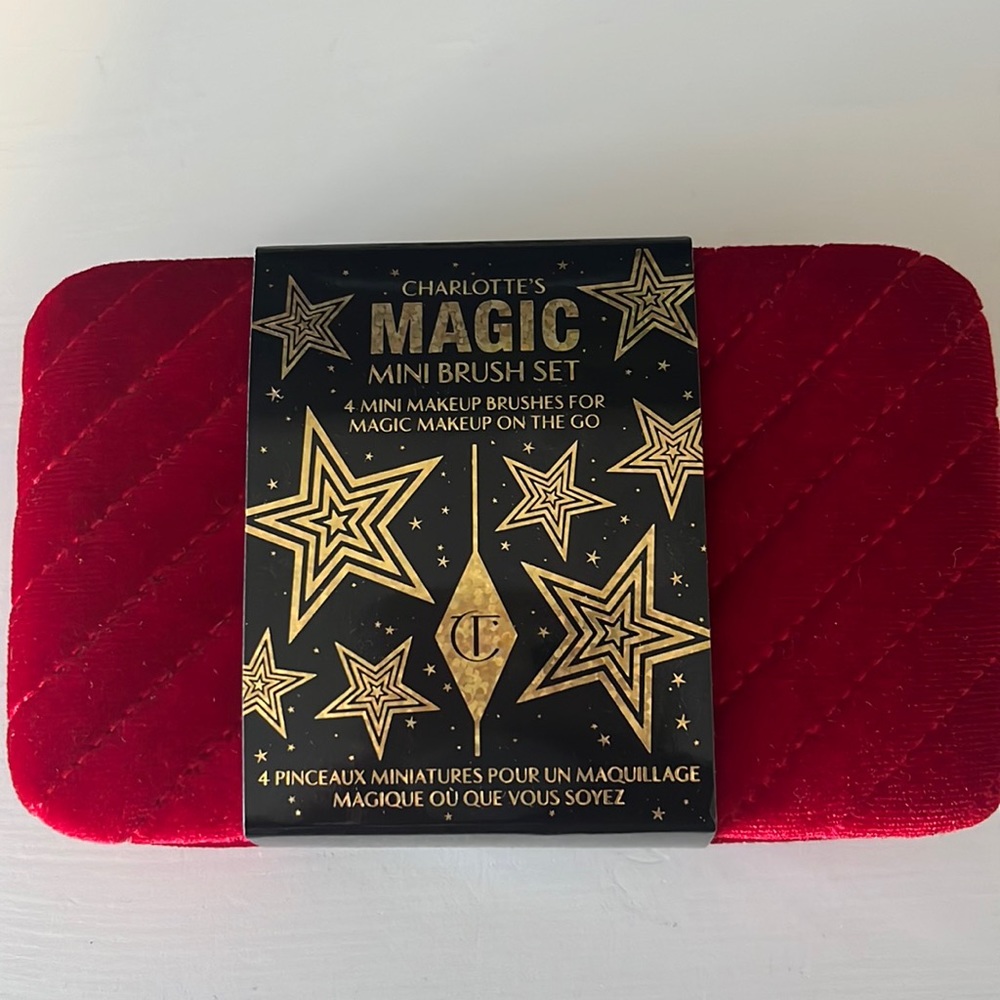 Charlotte Tilbury magic mini brush set